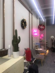 -茶发Salon·烫发染发理发