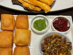 -清真·卡德尔大叔新疆主题餐厅(龙汇路店)