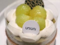 -UNI UNI(环亚凯瑟琳店)