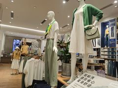 -优衣库(深圳万象天地旗舰店)