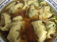 菜肉馄饨-古徽州馄饨店(宝安路店)