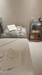 -洛伊科技抗衰护肤中心