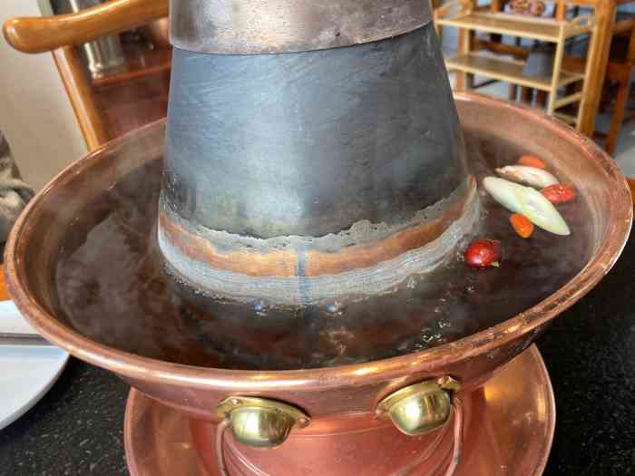 杨门四季涮肉-"「手切鲜羊肉」酥酥脆脆口感很好三个人吃分.