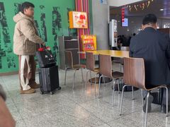 -麦当劳(呼和浩特火车站店)