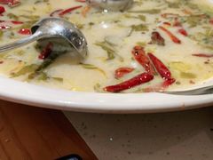 -江渔儿酸菜鱼·拔草餐厅(虎门君乐汇店)