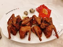 招牌乳鸽-渔意楼·驰名沙田乳鸽(五羊旗舰店)