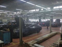 -奔驰利星行(北京花乡店)