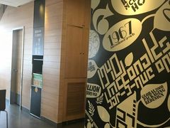 -麦当劳(七宝乐购店)