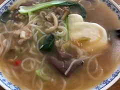 -邱芳粉店(迎宾大道旗舰店)