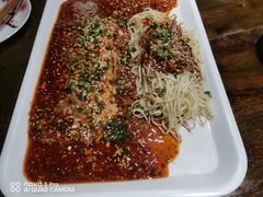 凉面大刀肉-宜宾市叙州区川西坝子土菜馆