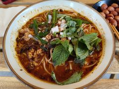 -叁窝雀·云南小锅米线(万象汇店)