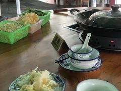 -麒麟羊庄酒店内庭院(新风街豪威麒麟店)