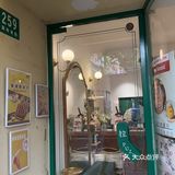 周末偶遇高颜值小店