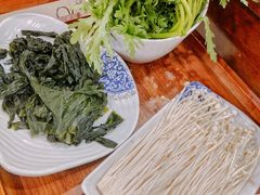 -楼外楼肥羊木炭火锅居(乐群街店)