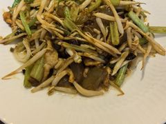 -闫府私房菜·老字号(恒隆店)