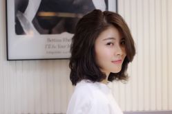 -PE SALON