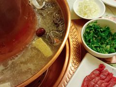 -八先生涮肉房(三里河店)