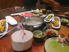 -芭缇沁园椰子鸡(中航紫金新天地店)