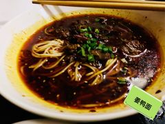 -金色印象·4K影院式足体养生(杨家坪西郊店)