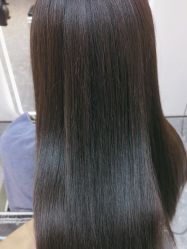 -苏豪美发S A L O N烫发染发