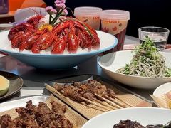 -杨氏青龙虾·吃蟹季(金盛路总店)