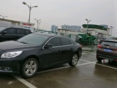 -欧尚超市苏州店停车场(金鸡湖路店)