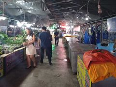 -大学城夜市