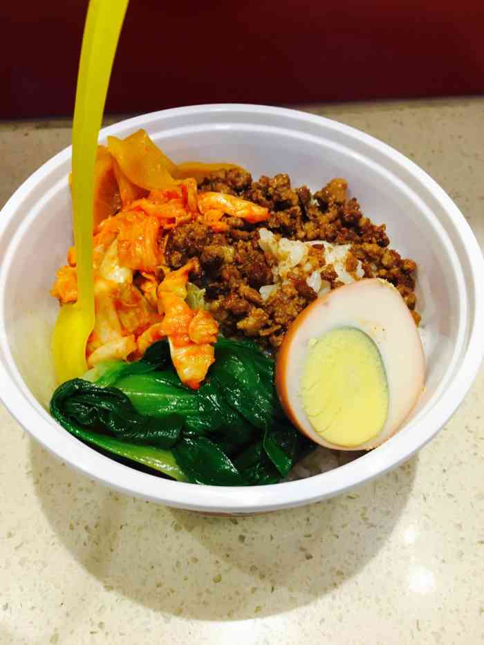 阿q桶饭(中街店)-"他家的桶饭还不错,饭闷得口感还不错,反正.