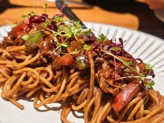 黑椒牛柳意大利面-本处·素食·融合料理(南油店)