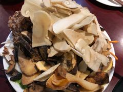 -野菌皇海景野生菌火锅(滨海大道店)