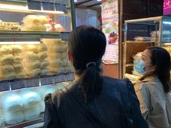 -白玉兰食品(汇联商厦店)