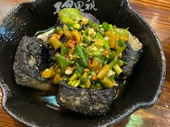 -黑白电视长沙小吃(美林M·LIVE天地东座店)