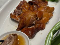 -绿草地·湘菜(酃湖师院店)