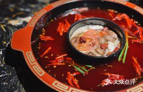Spicy Beef Tallow Hot Pot + Mushroom Soup Hot Pot