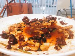-拿渡·水煮鱼麻辣香锅(王府井奥莱·香江小镇店)