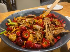 -风光老灶麻辣香锅(大成路翠微百货店)