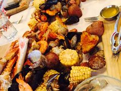 -The Crab Pot Seattle