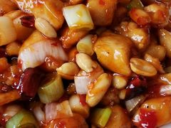 宫保鸡丁-鑫巴蜀小镇 · 水煮鱼专研店(玉桥店)