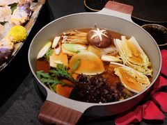 -蟹犇前•帝王蟹雪蟹(陆家嘴店)
