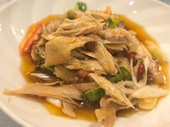 -汗腾格里·风味餐厅(新疆驻京办店)