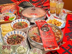 -黄记煌三汁焖锅(新佳丽江汉路店)