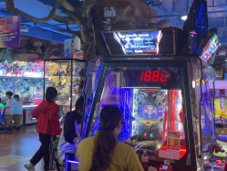 -木马王国(萧山银隆店)