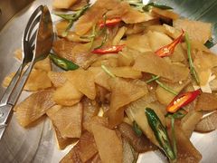 -亚龙湾希尔顿自助餐厅·海鲜·烧烤·沙滩BBQ·现场乐队