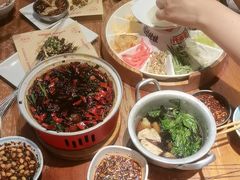 -怪噜范·老贵阳街头名小吃(鸿通城店)