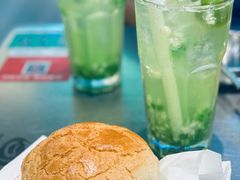 鲜油菠萝包-洪記餅店(虹泉路店)