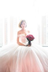 -艾米丽婚纱礼服