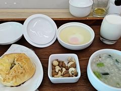 -雪梅月子中心(华侨城店)