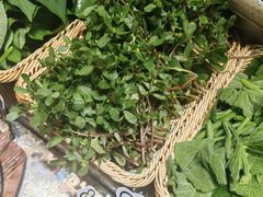 -黄泥岗·地道湖北菜(奥特莱斯店)