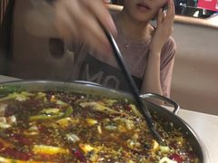 -靓蛙馆
