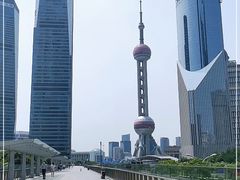-陆家嘴空中步行连廊